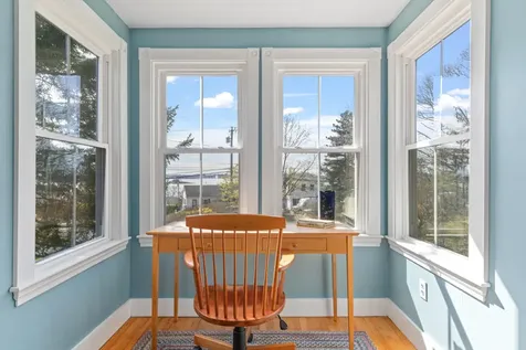61 Island Avenue Portland ME 04108