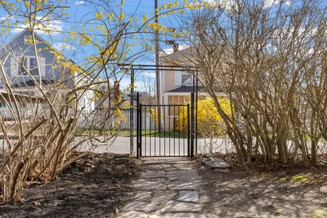 61 Island Avenue Portland ME 04108