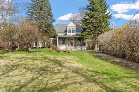 61 Island Avenue Portland ME 04108