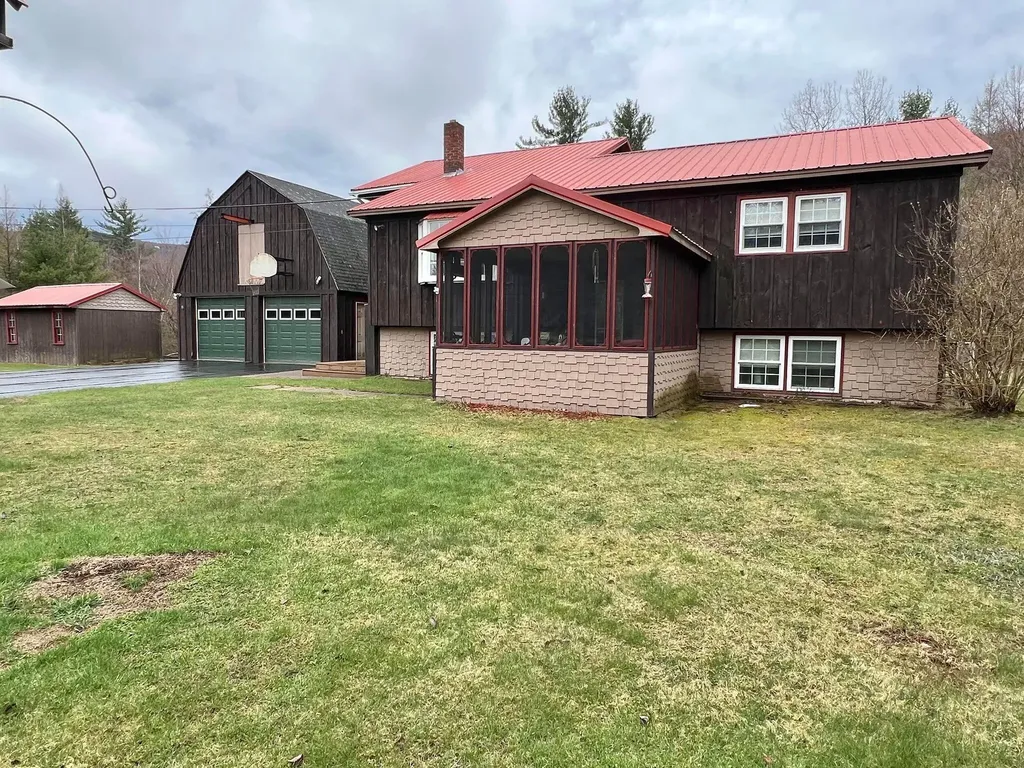 9 Glover Road Rumford ME 04276