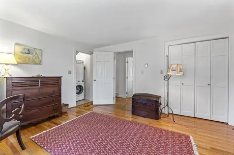 68 Applegate Lane Falmouth ME 04105