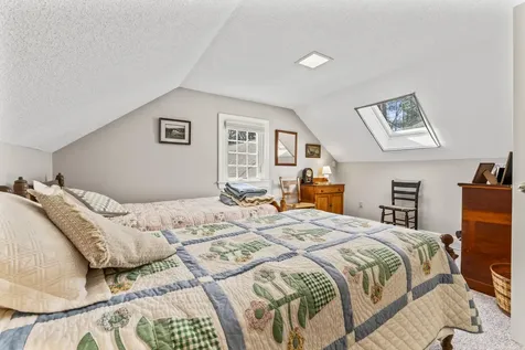 68 Applegate Lane Falmouth ME 04105