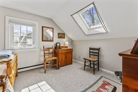 68 Applegate Lane Falmouth ME 04105