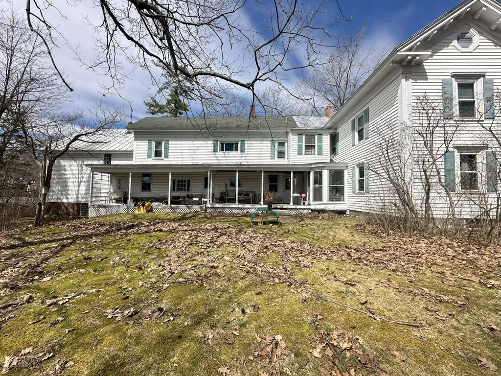 10 Weston Street Skowhegan ME 04976