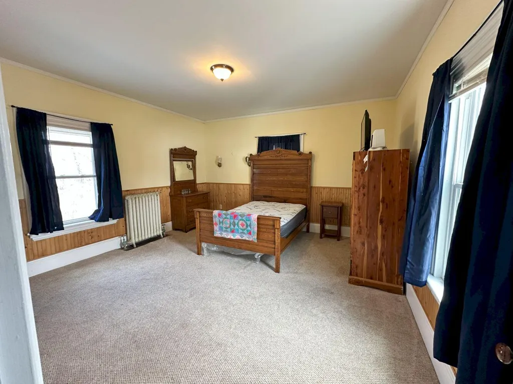 10 Weston Street Skowhegan ME 04976