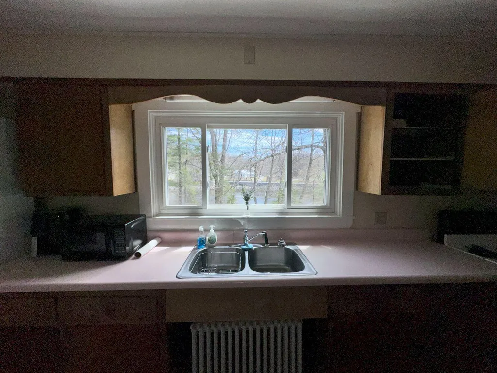 10 Weston Street Skowhegan ME 04976