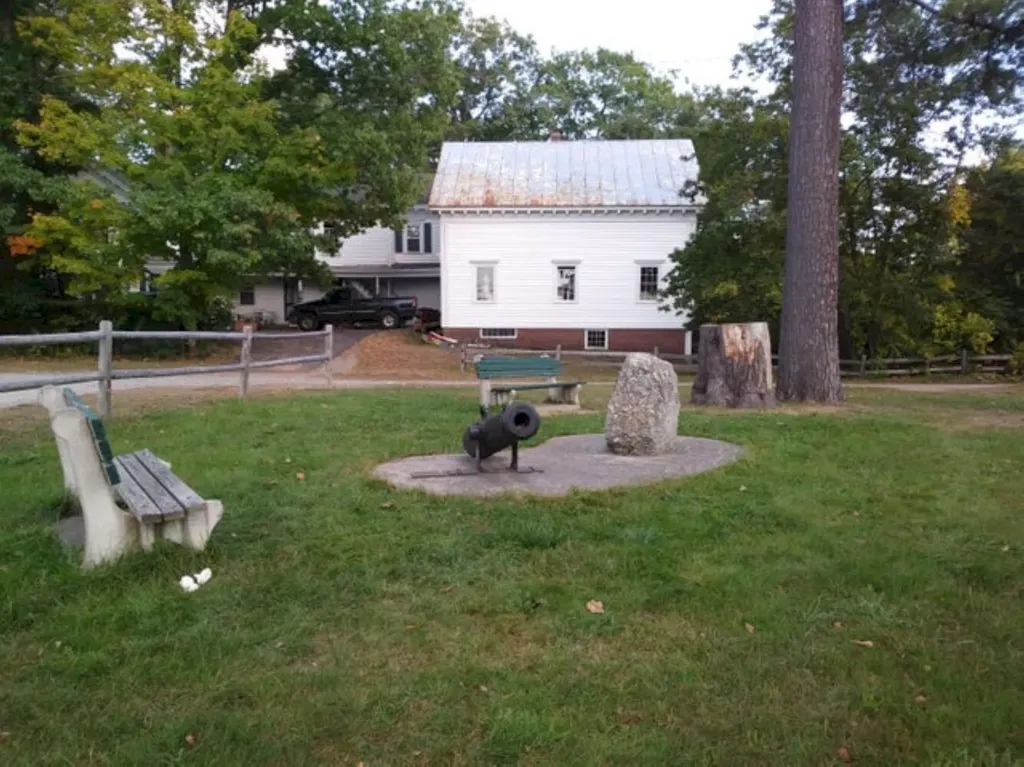 10 Weston Street Skowhegan ME 04976