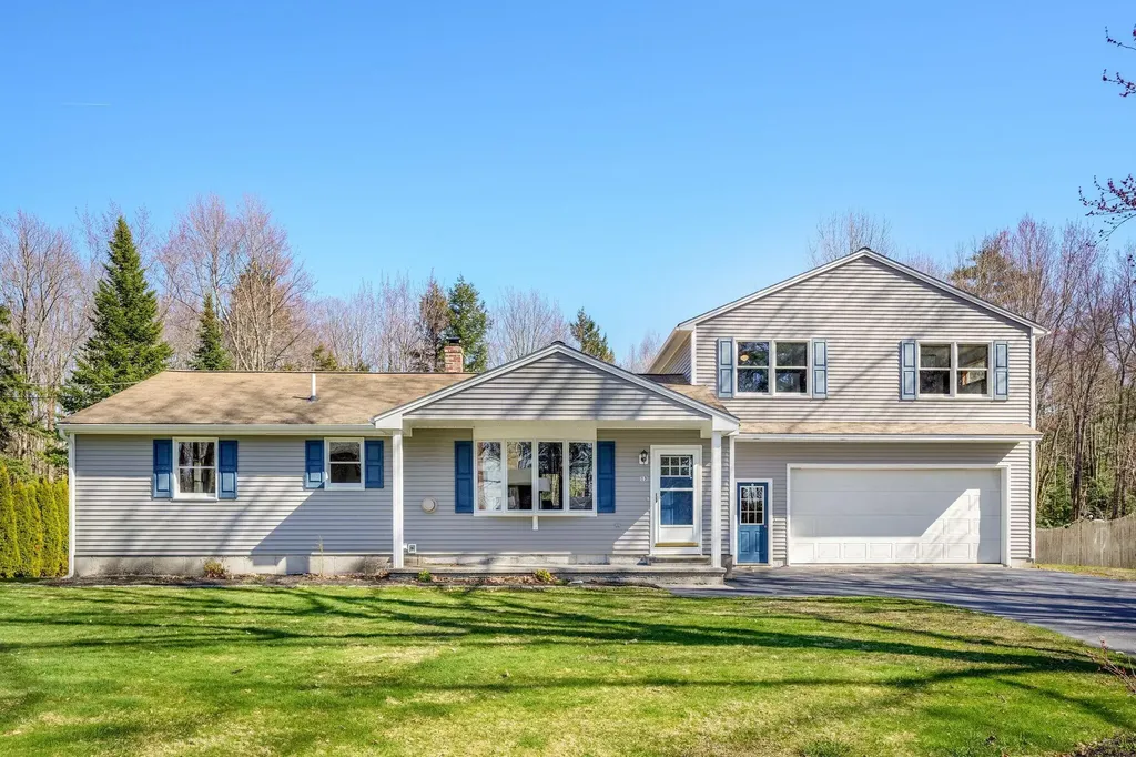 13 Ridge Road Westbrook ME 04092