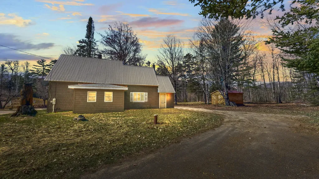 8 Dingle Hill Road Byron ME 04275