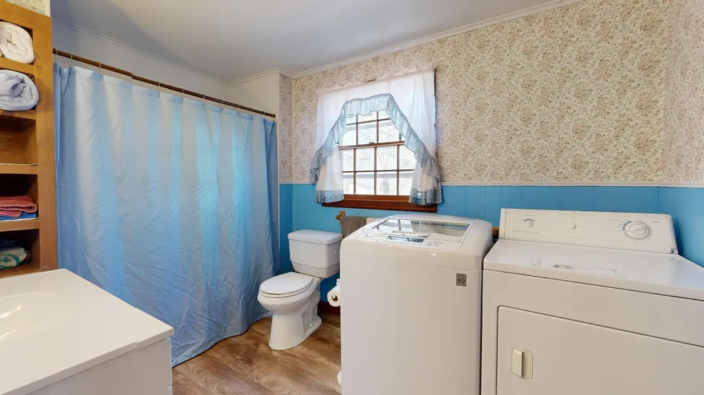 8 Dingle Hill Road Byron ME 04275