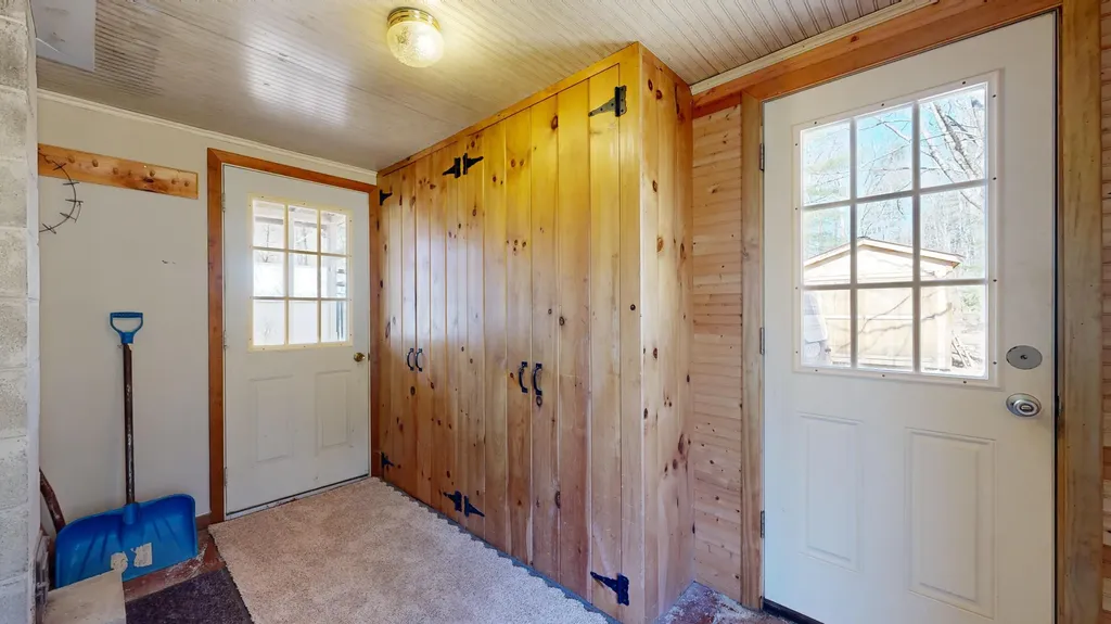 8 Dingle Hill Road Byron ME 04275