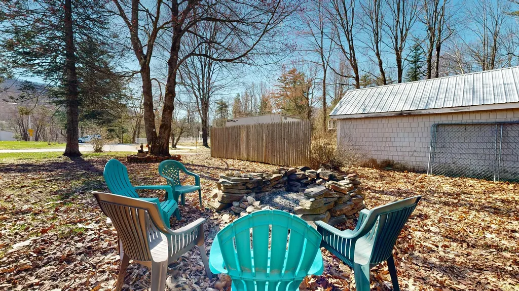 8 Dingle Hill Road Byron ME 04275