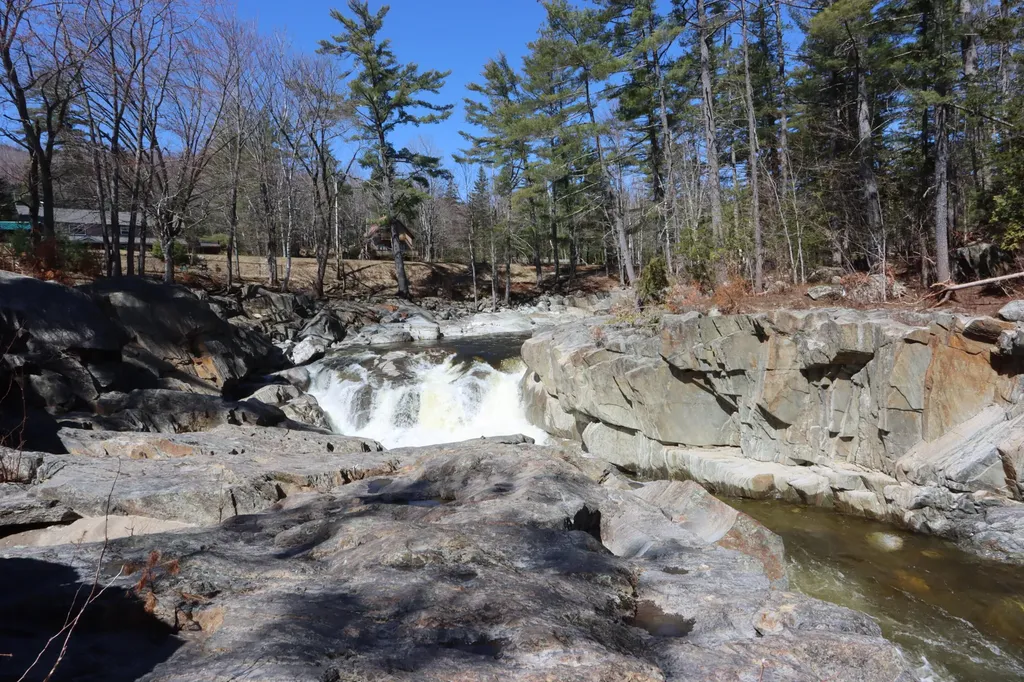 8 Dingle Hill Road Byron ME 04275