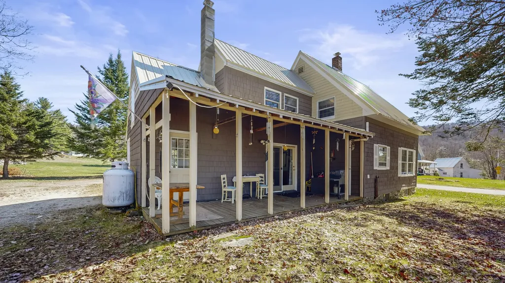 8 Dingle Hill Road Byron ME 04275