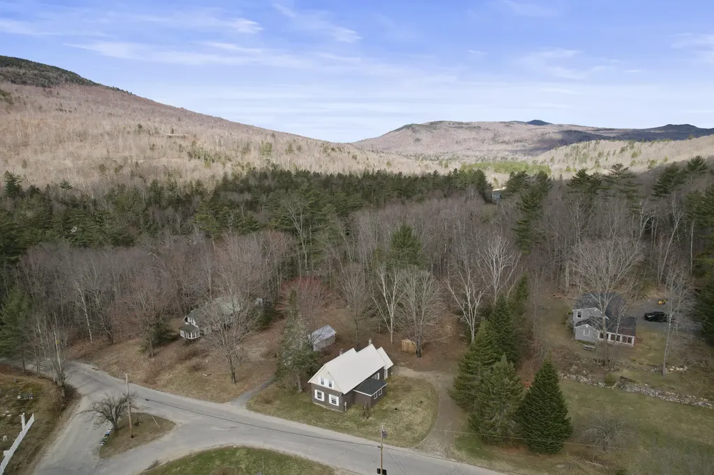8 Dingle Hill Road Byron ME 04275