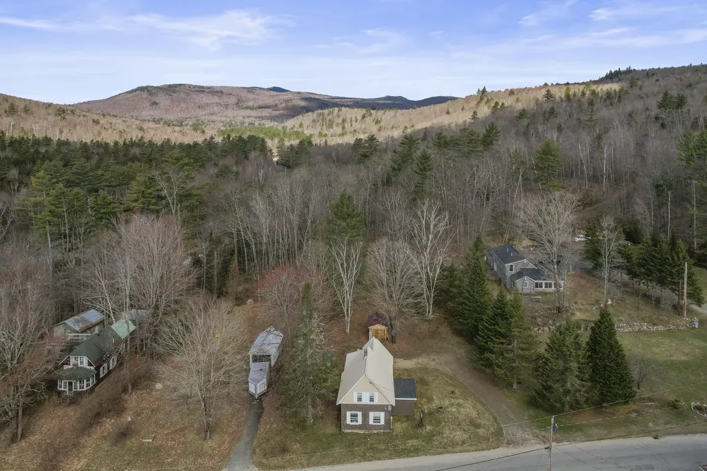 8 Dingle Hill Road Byron ME 04275