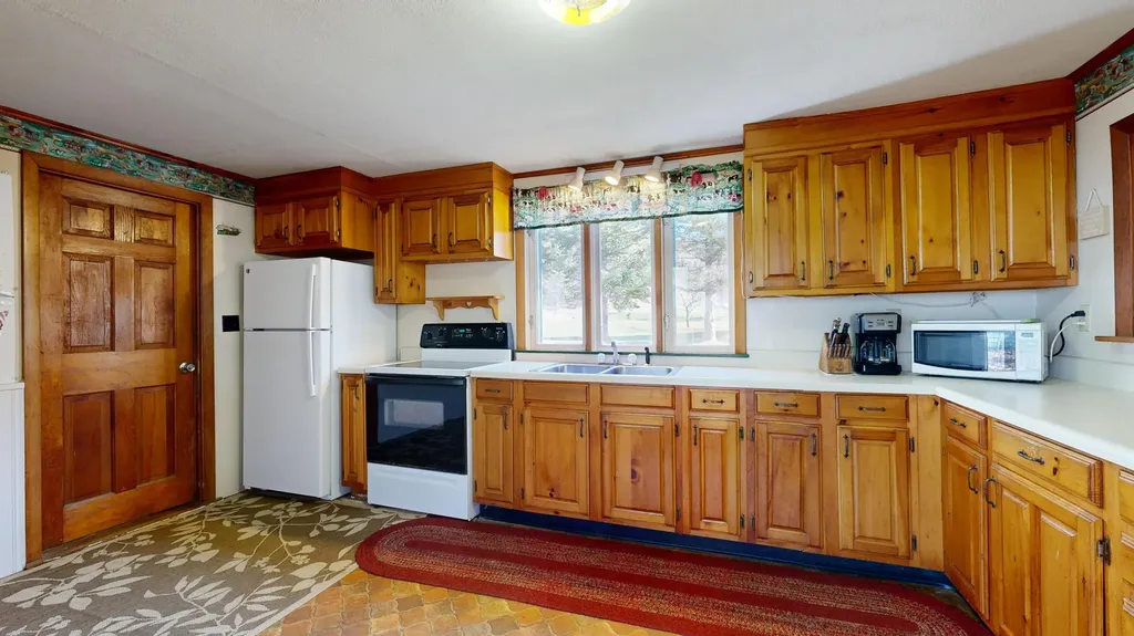 8 Dingle Hill Road Byron ME 04275
