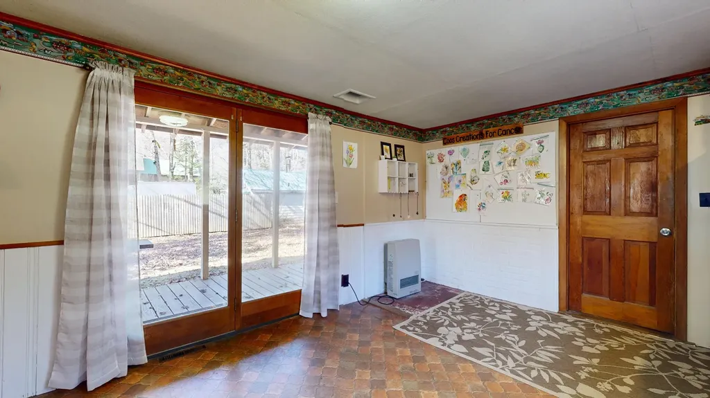 8 Dingle Hill Road Byron ME 04275