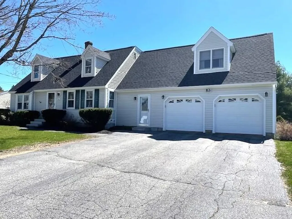 34 Douglas Avenue Saco ME 04072