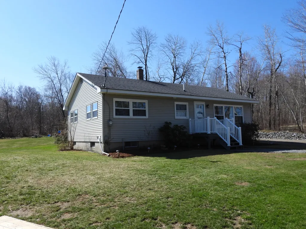 1855 N Palermo Road Palermo ME 04354