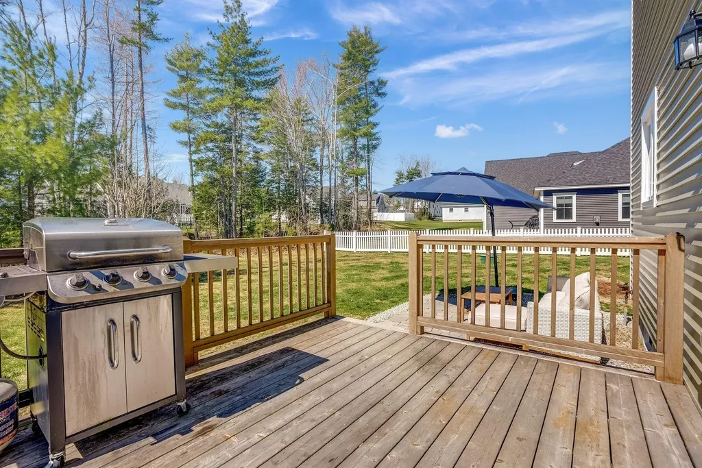 27 Maneta Drive Saco ME 04072