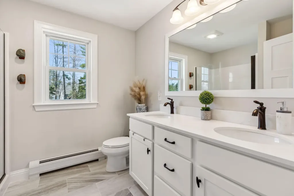 27 Maneta Drive Saco ME 04072