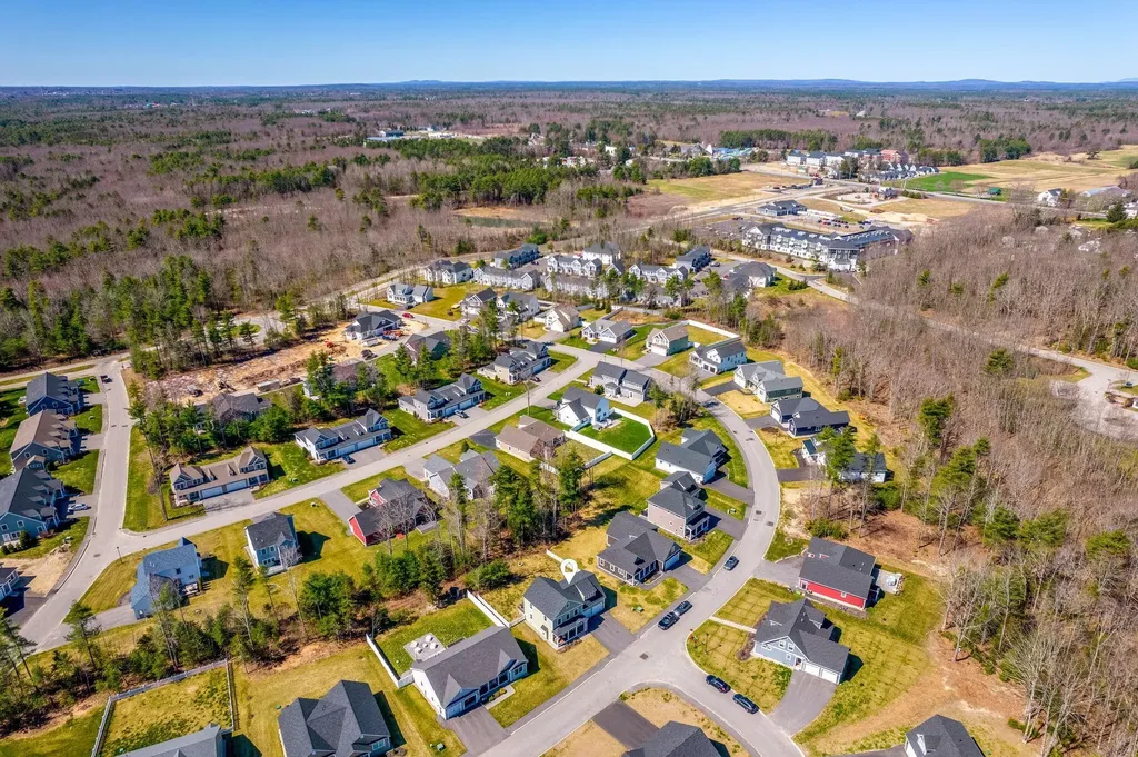 27 Maneta Drive Saco ME 04072
