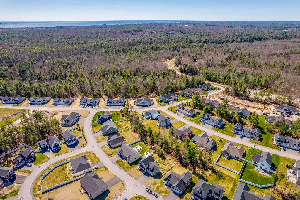 27 Maneta Drive Saco ME 04072