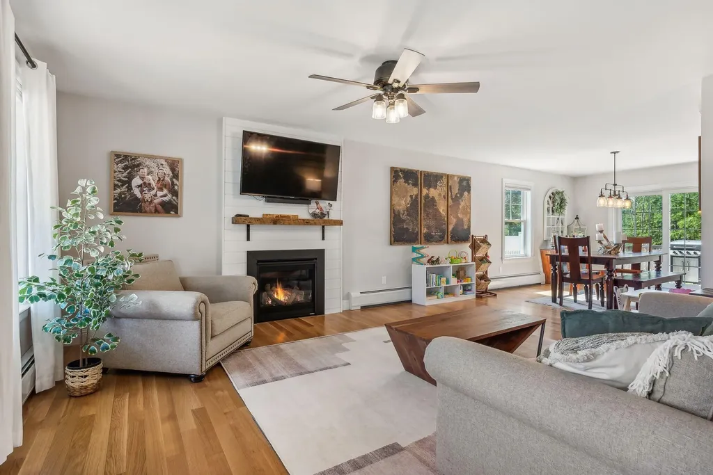 27 Maneta Drive Saco ME 04072