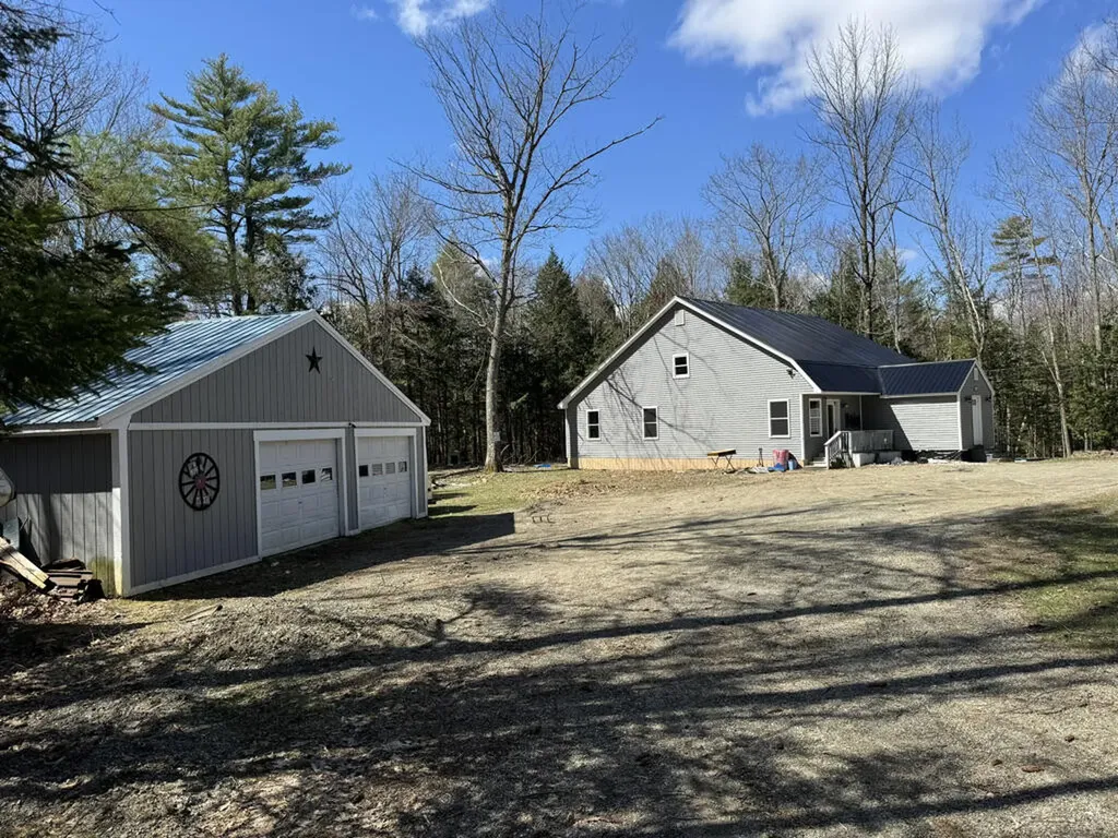 214 Route 135 Monmouth ME 04259