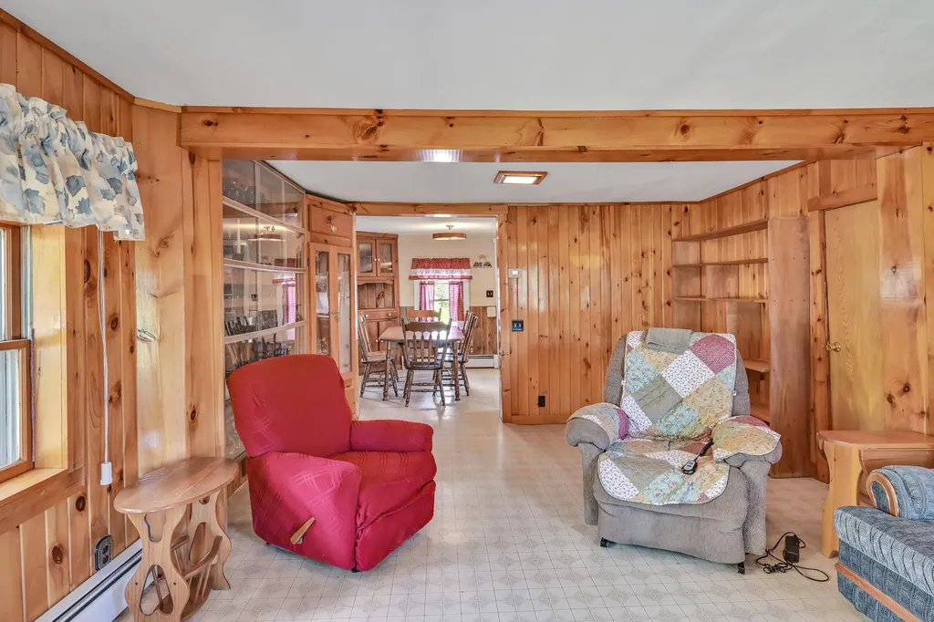 485 Peltoma Avenue Pittsfield ME 04967