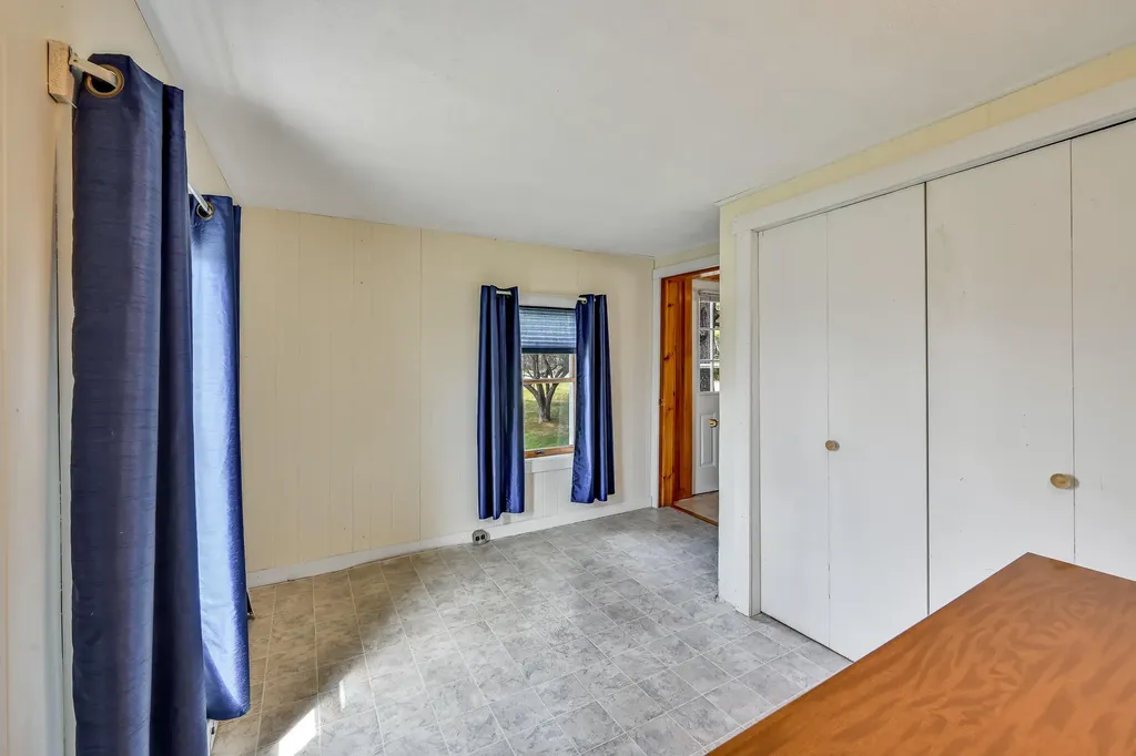 485 Peltoma Avenue Pittsfield ME 04967