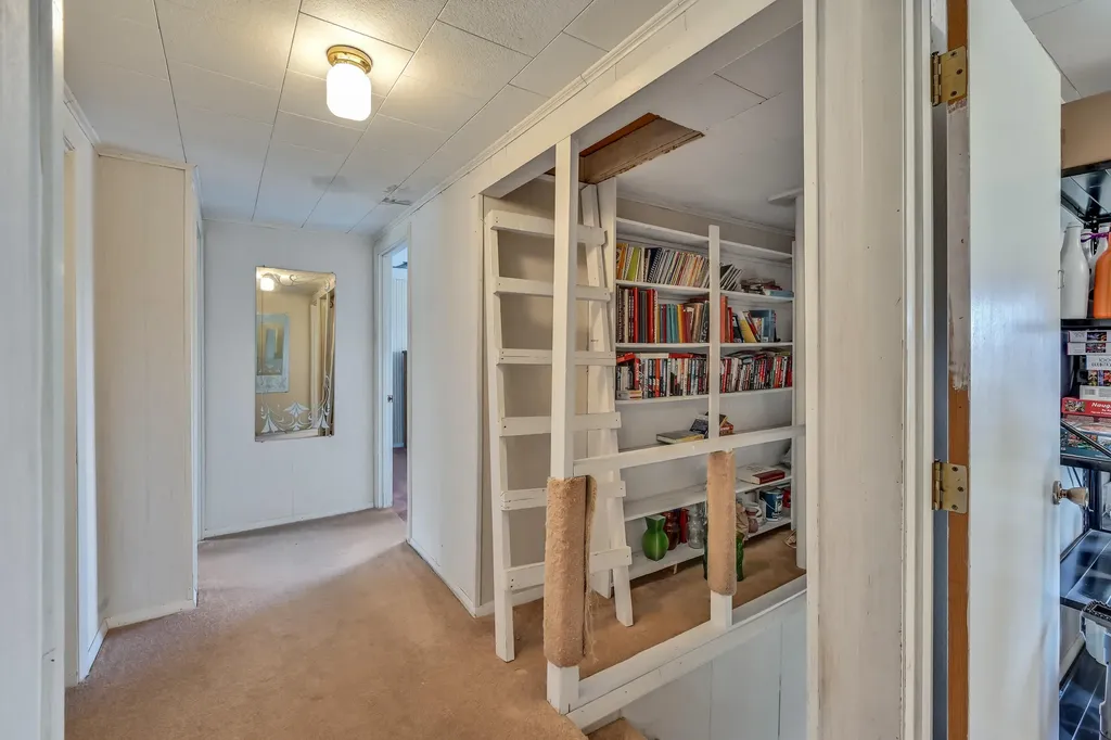 485 Peltoma Avenue Pittsfield ME 04967