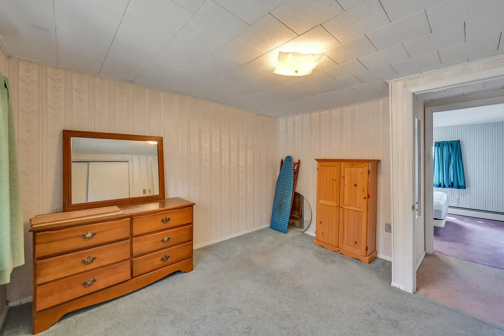 485 Peltoma Avenue Pittsfield ME 04967