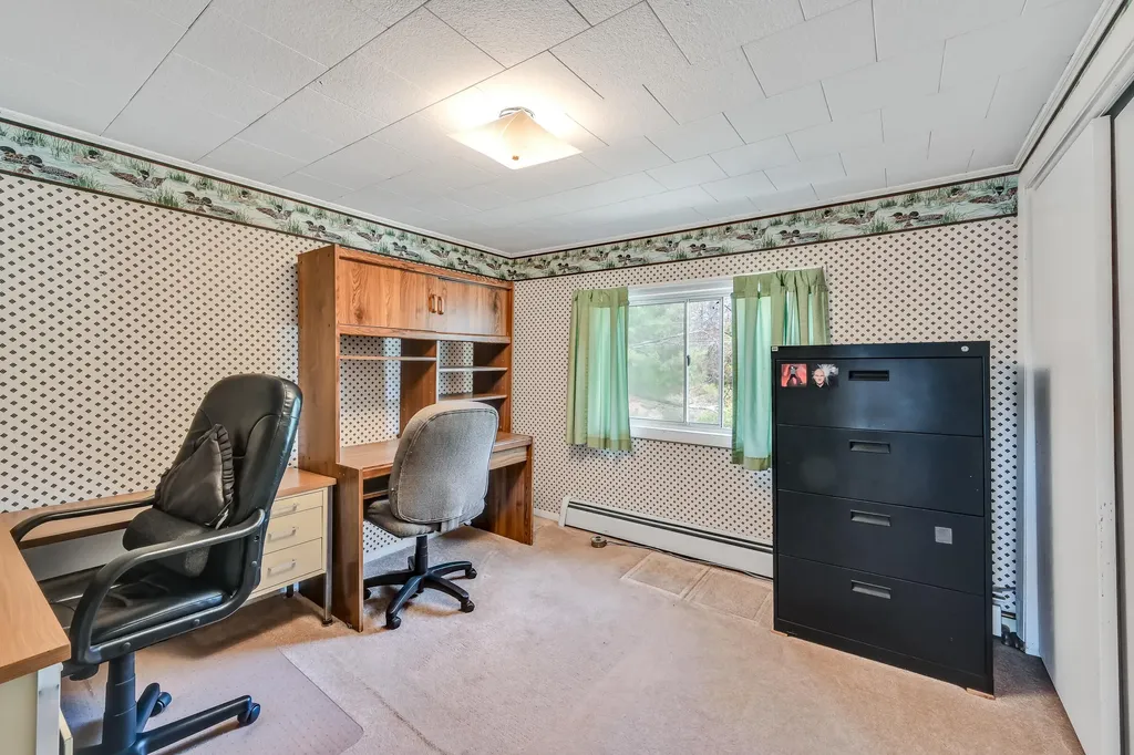 485 Peltoma Avenue Pittsfield ME 04967