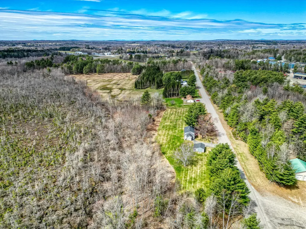 485 Peltoma Avenue Pittsfield ME 04967