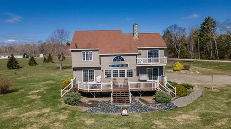 81 Maplewood Road Newport ME 04953