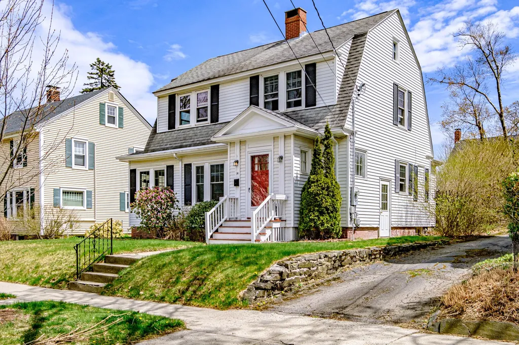 38 Kenwood Street Portland ME 04102