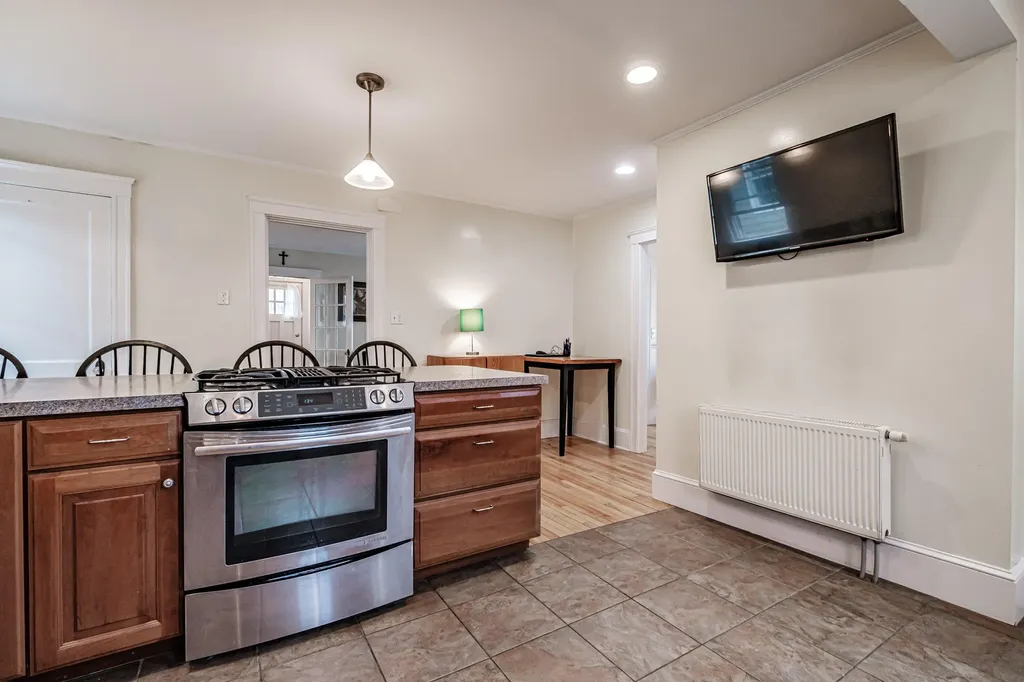 38 Kenwood Street Portland ME 04102