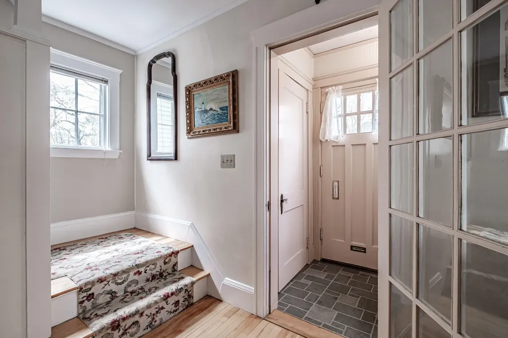38 Kenwood Street Portland ME 04102