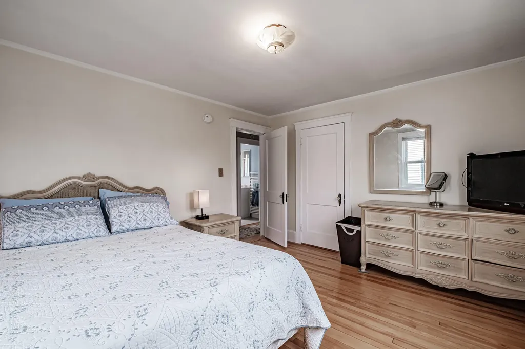 38 Kenwood Street Portland ME 04102