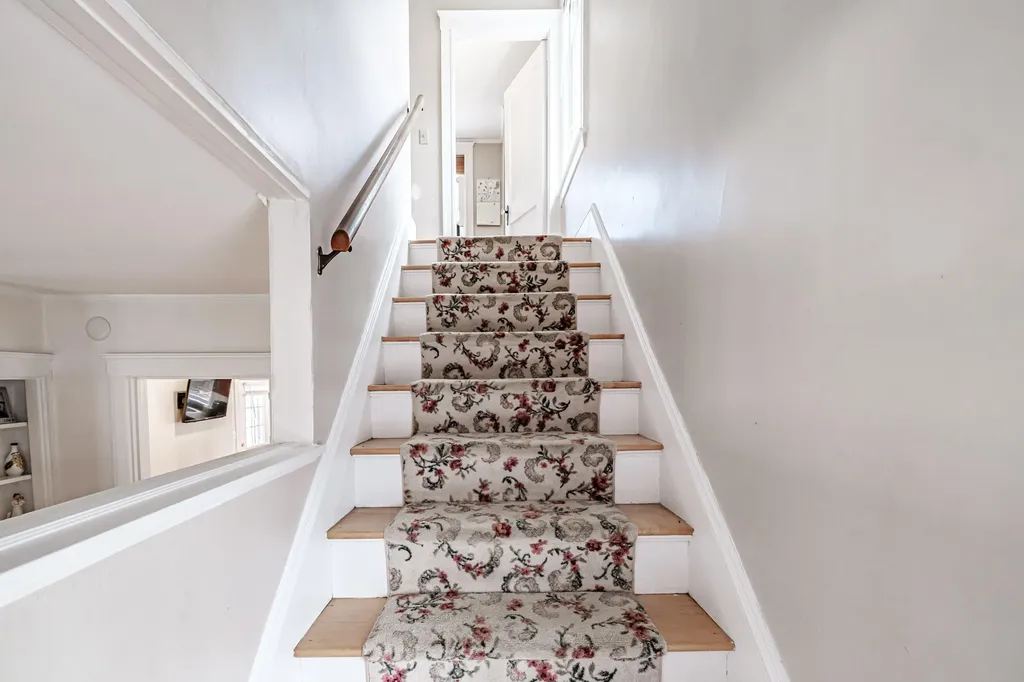 38 Kenwood Street Portland ME 04102