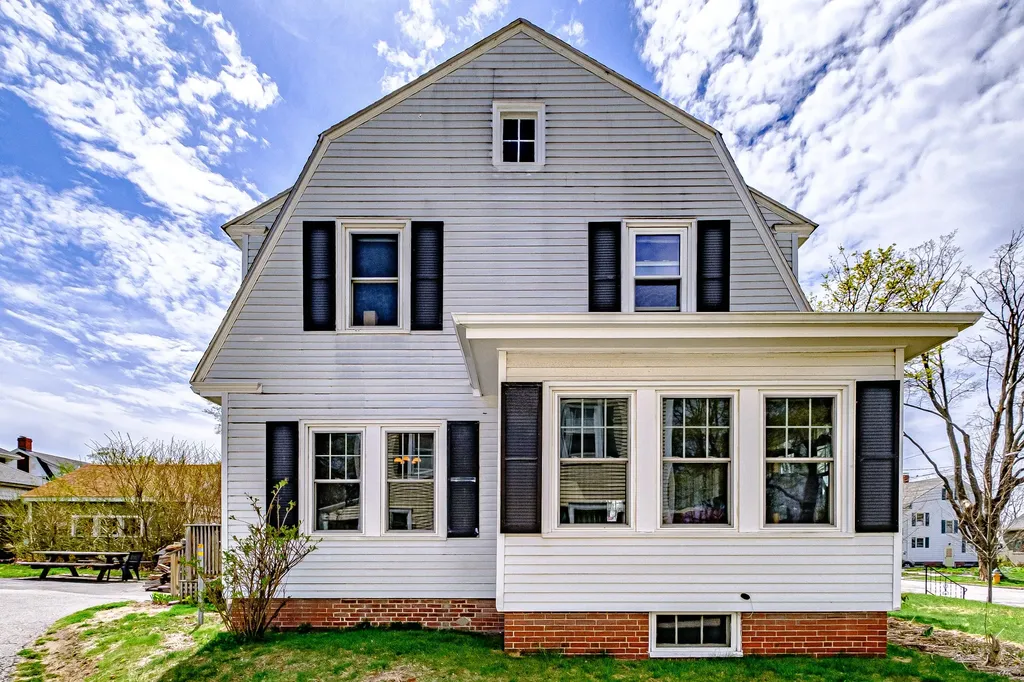 38 Kenwood Street Portland ME 04102