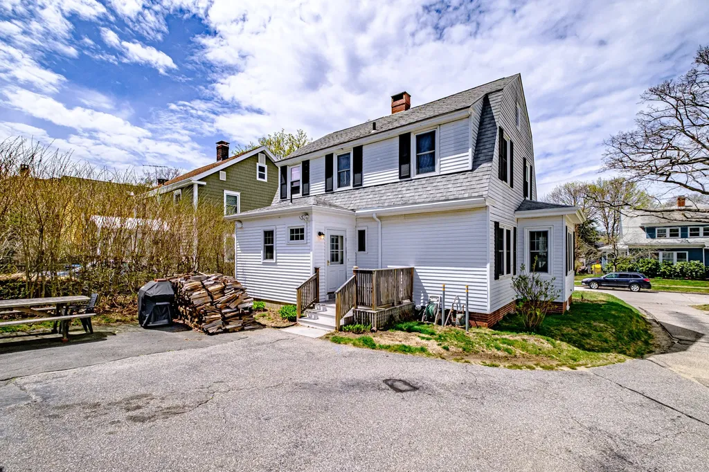 38 Kenwood Street Portland ME 04102