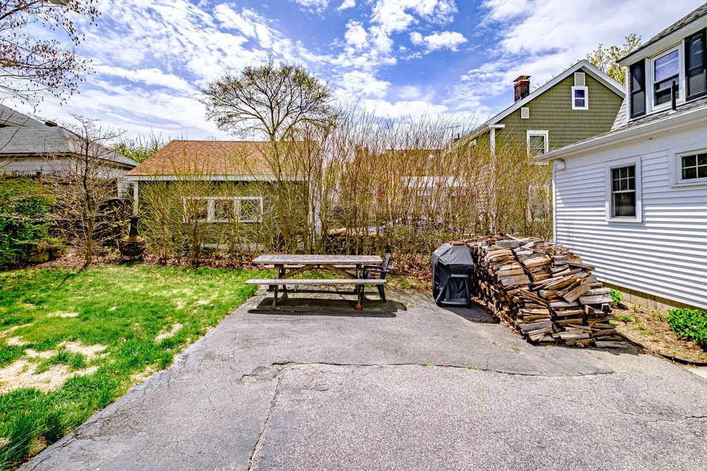 38 Kenwood Street Portland ME 04102