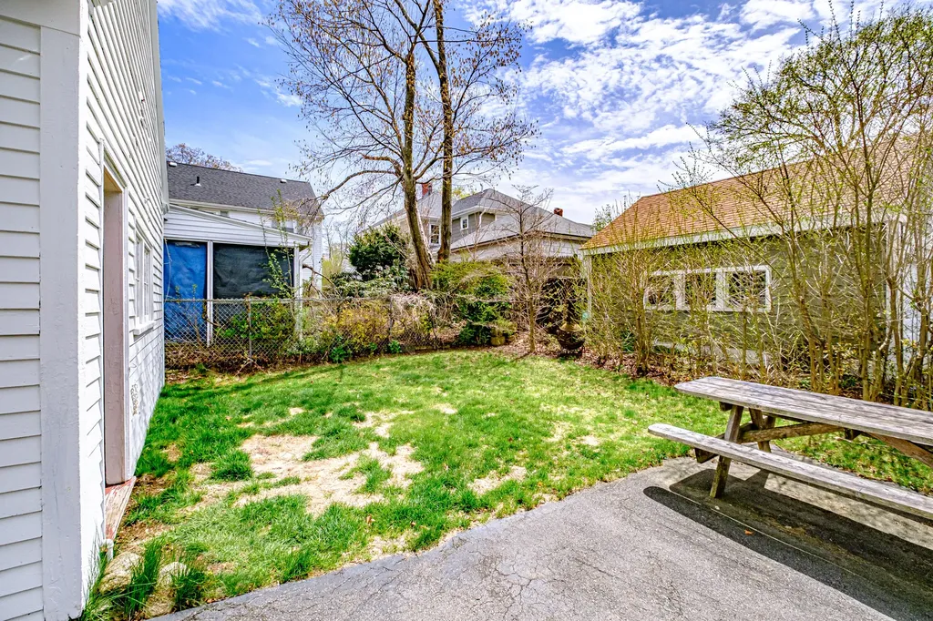 38 Kenwood Street Portland ME 04102