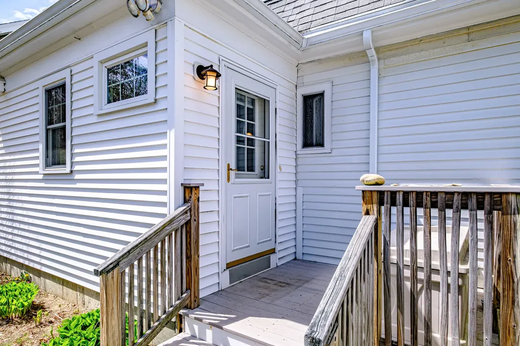 38 Kenwood Street Portland ME 04102