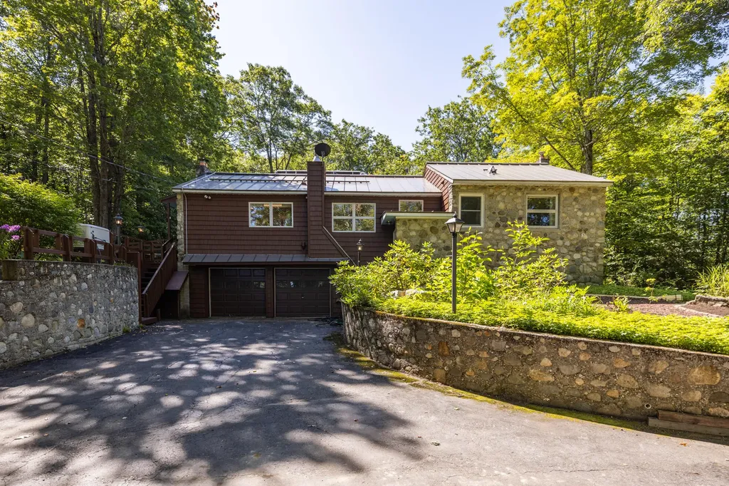 3276 Main Street Fayette ME 04349