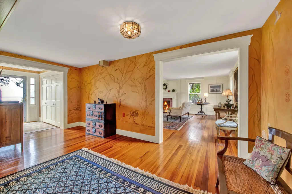 254 Cape Newagen Road Southport ME 04576
