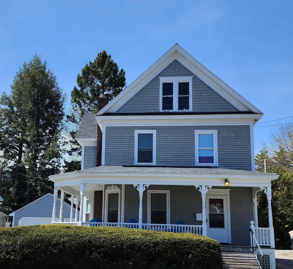 8 Bartlett Street Waterville ME 04901